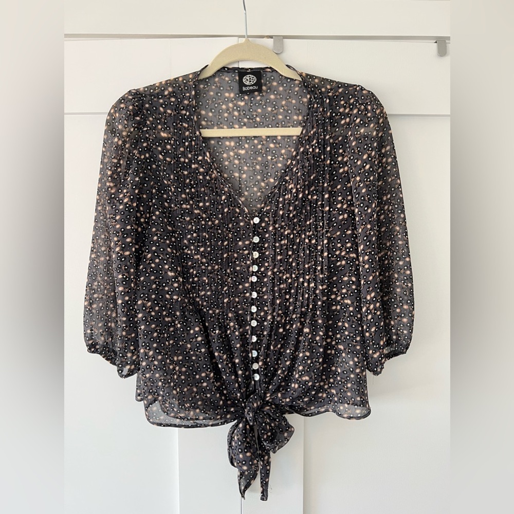 Babeau Sheer Tie Front Top Size S